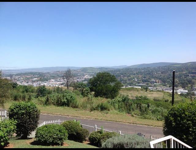 4 BEDROOM HOUSE FOR SALE IN WOODLANDS